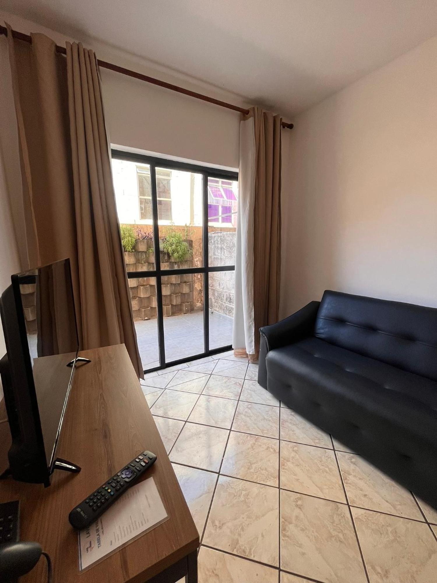 Nacoes Plaza Hotel